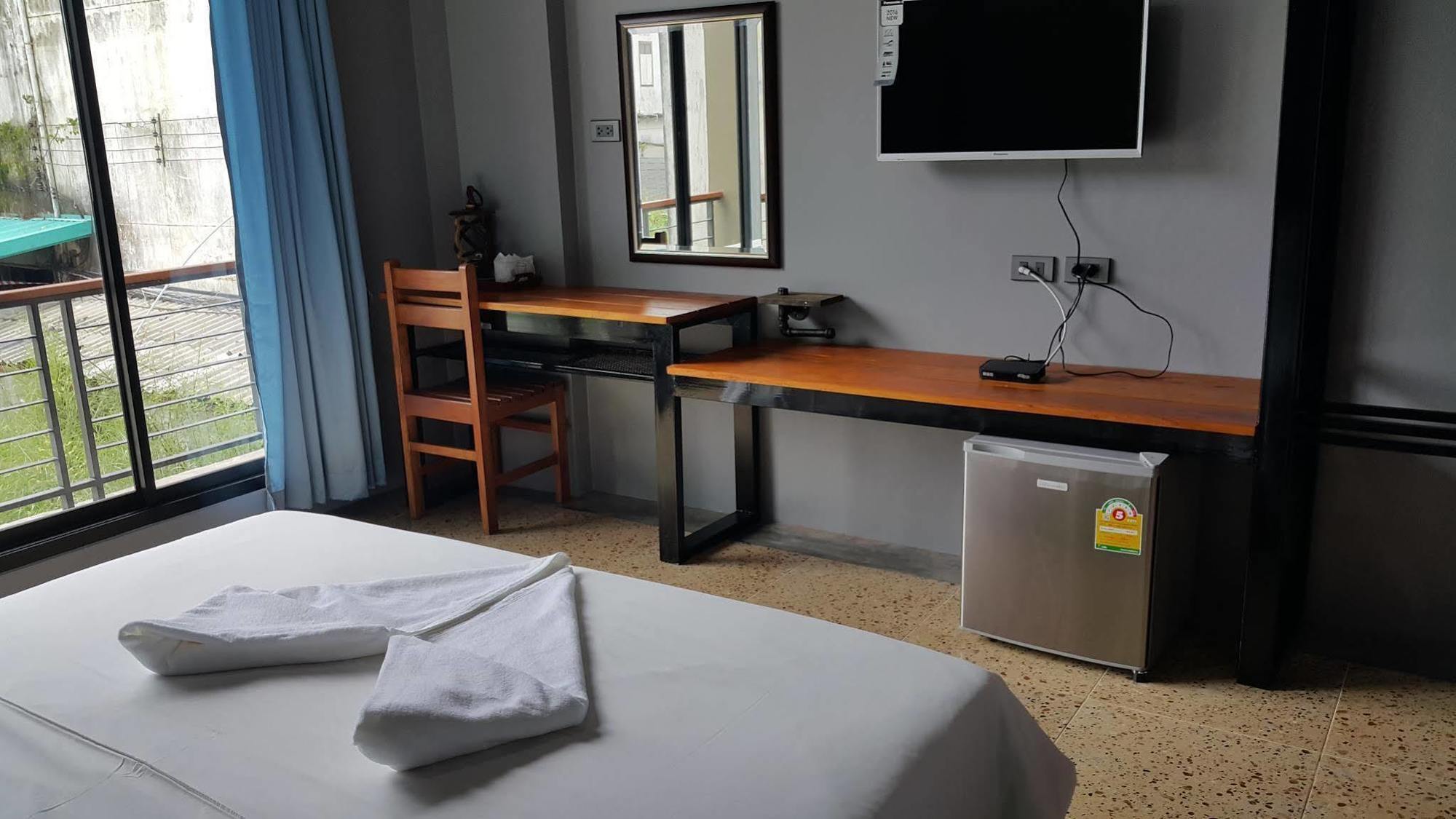 Chomtrang Hotel Eksteriør billede